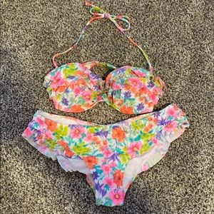 Victoria Secret Bikini / Top-34C Bottoms-Medium